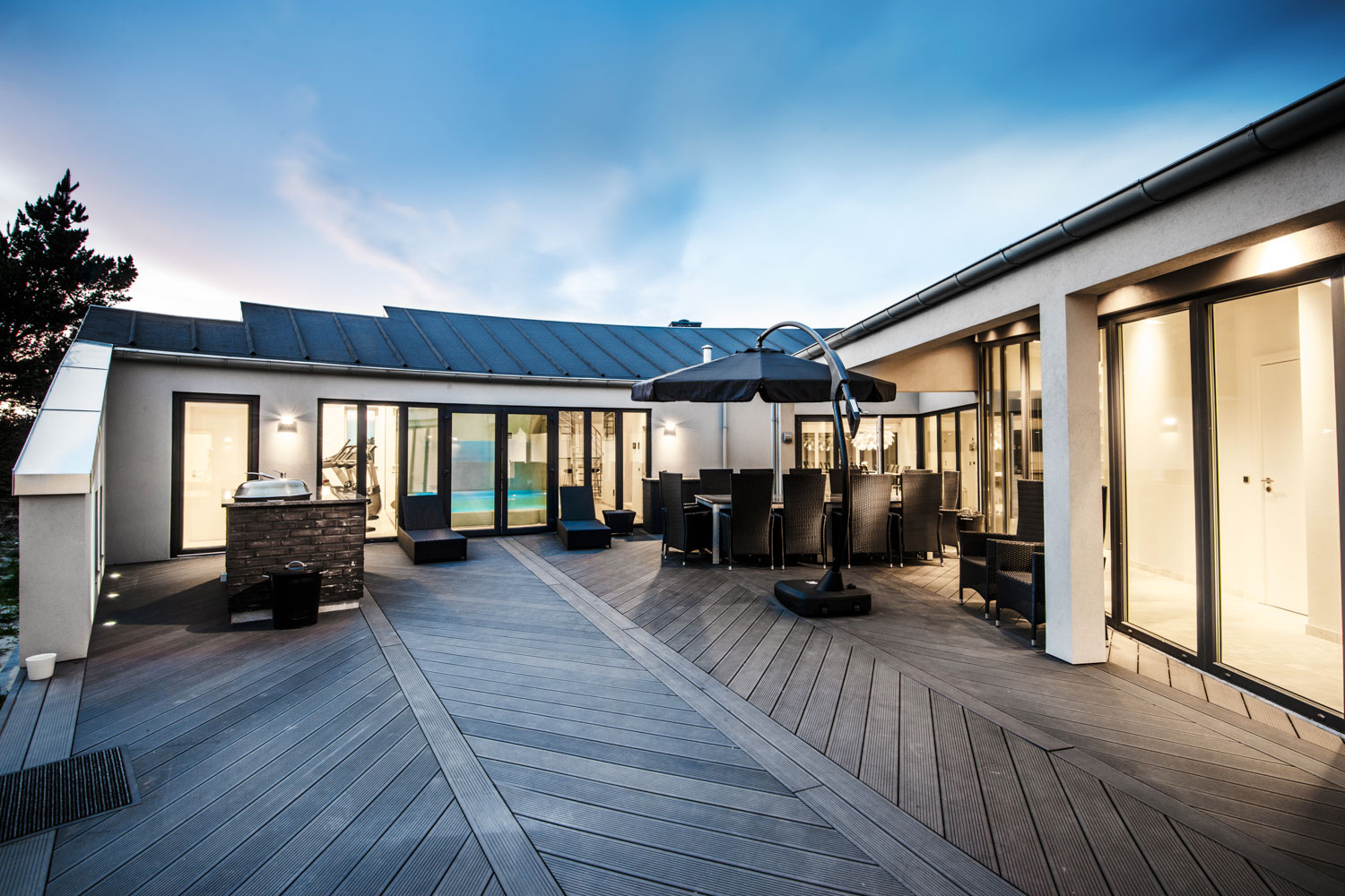 Luksus sommerhus i blåvand udlejes fitness wellness pool & spa